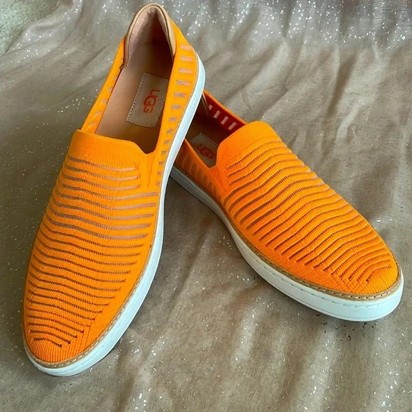 Brand New UGG Sammy Breeze Slip-On Bright Neon Orange Sneakers - Picture 2 of 16